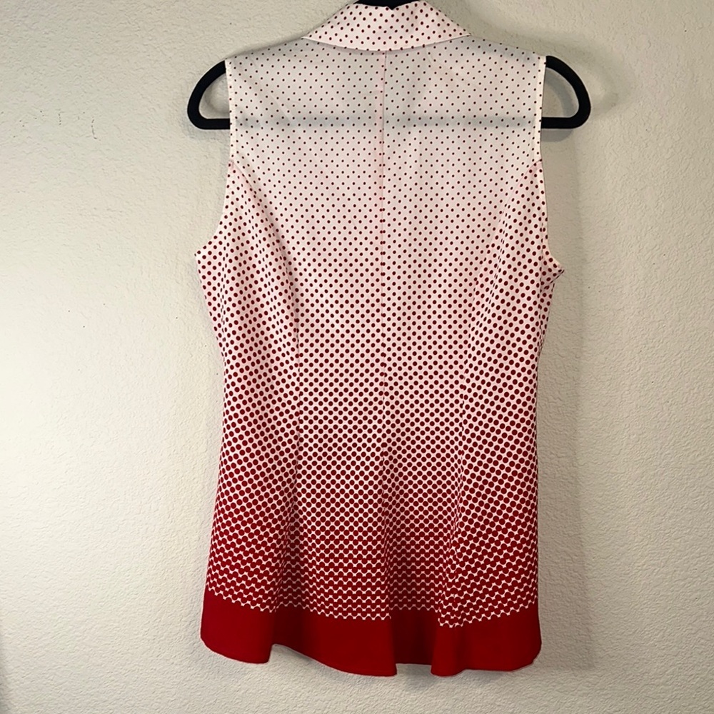 White and Pink Sleeveless Button Down Blouse with Dress Shirt Collar - Picture 4 of 4